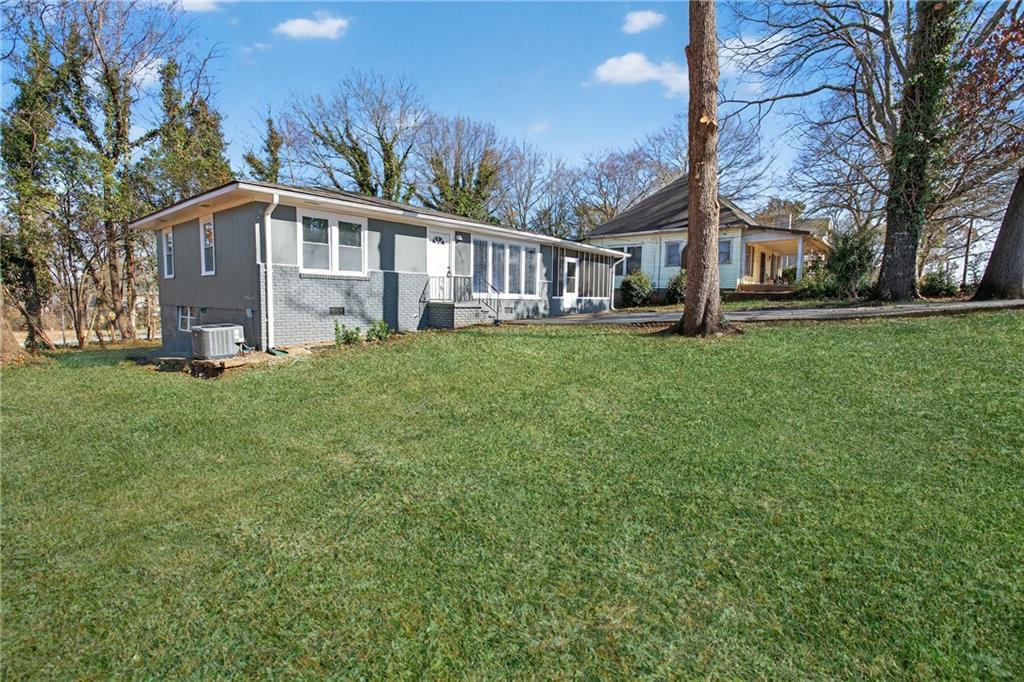 2535 Lakewood Ave., Atlanta, GA 30315