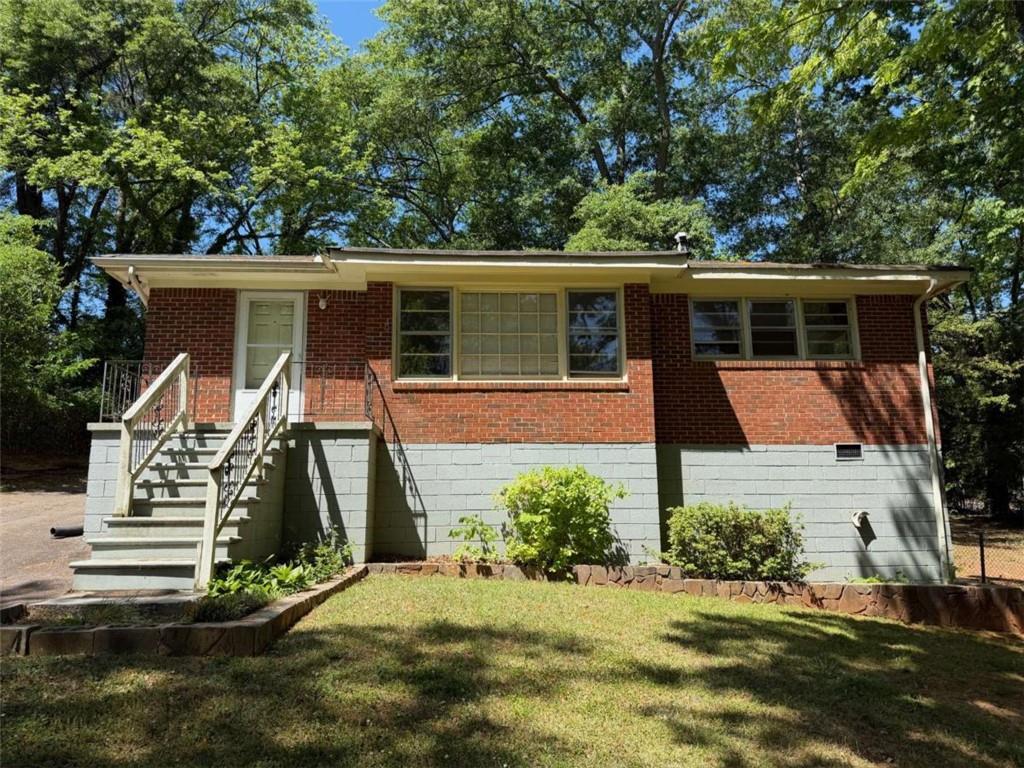 5529 Cypress Dr., Forest Park, GA 30297