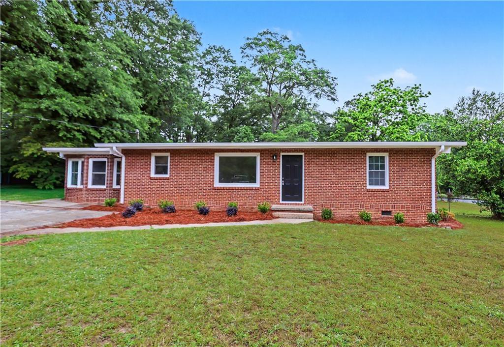 420 Georgia Ave., Fayetteville, GA 30214