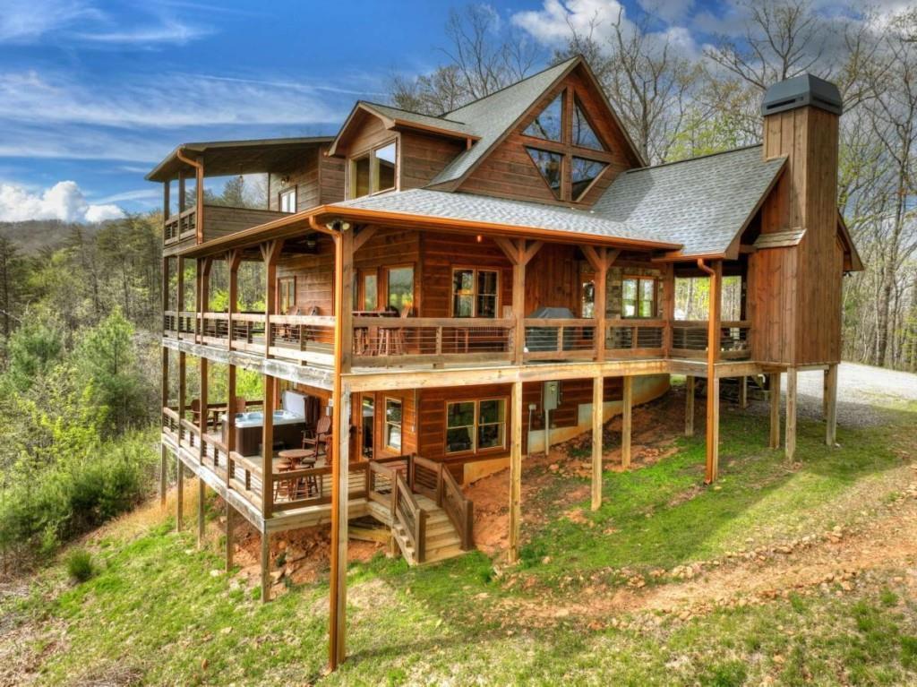 346 Spirit Mountain Rd., Blue Ridge, GA 30513
