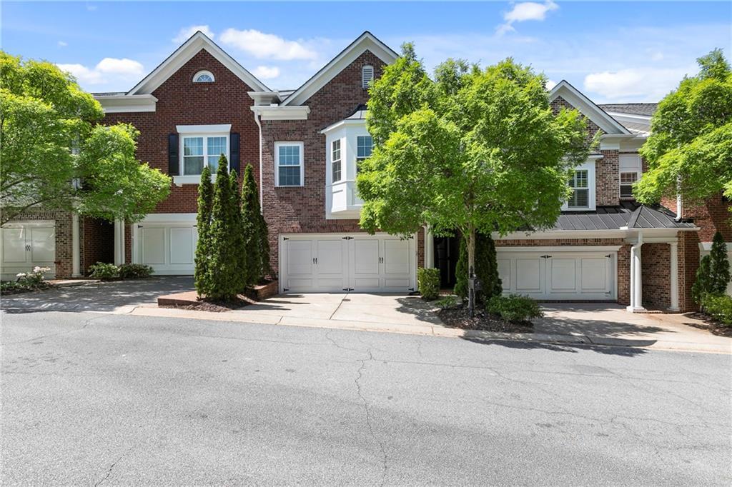 7306 Lowery Oak Dr., Roswell, GA 30075