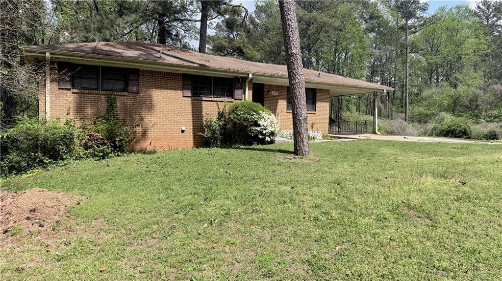 1099 Forest Valley Dr., Atlanta, GA 30354