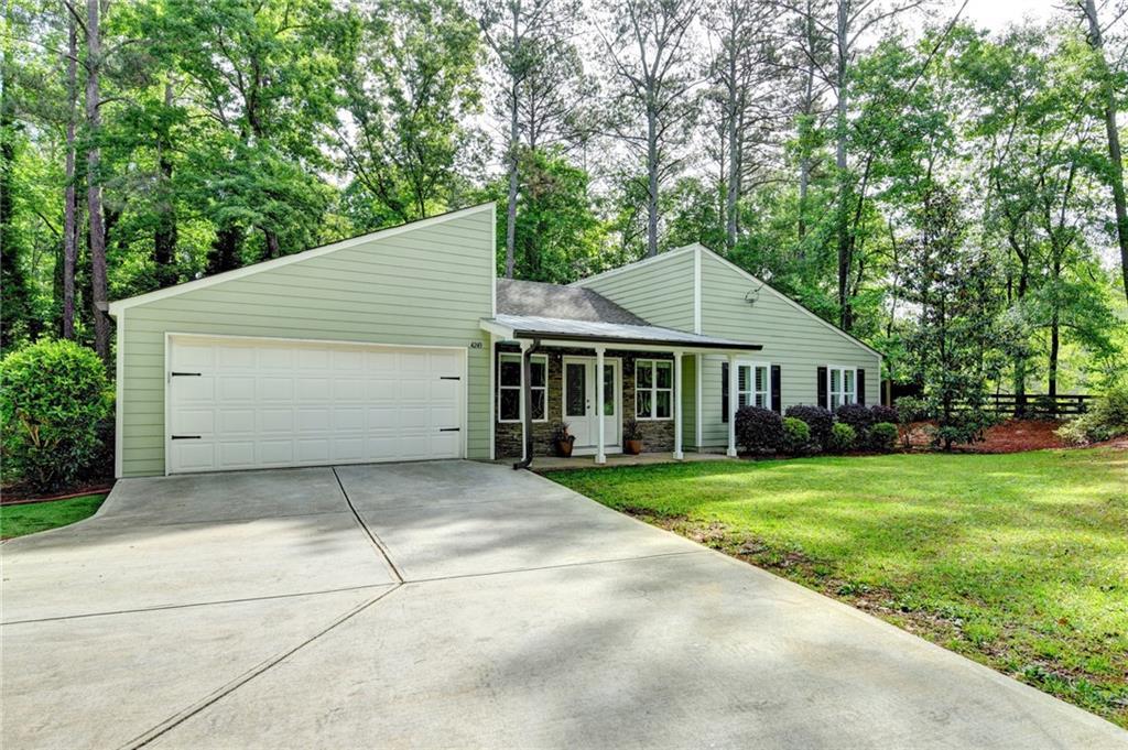 4243 N Arnold Mill Rd., Woodstock, GA 30188