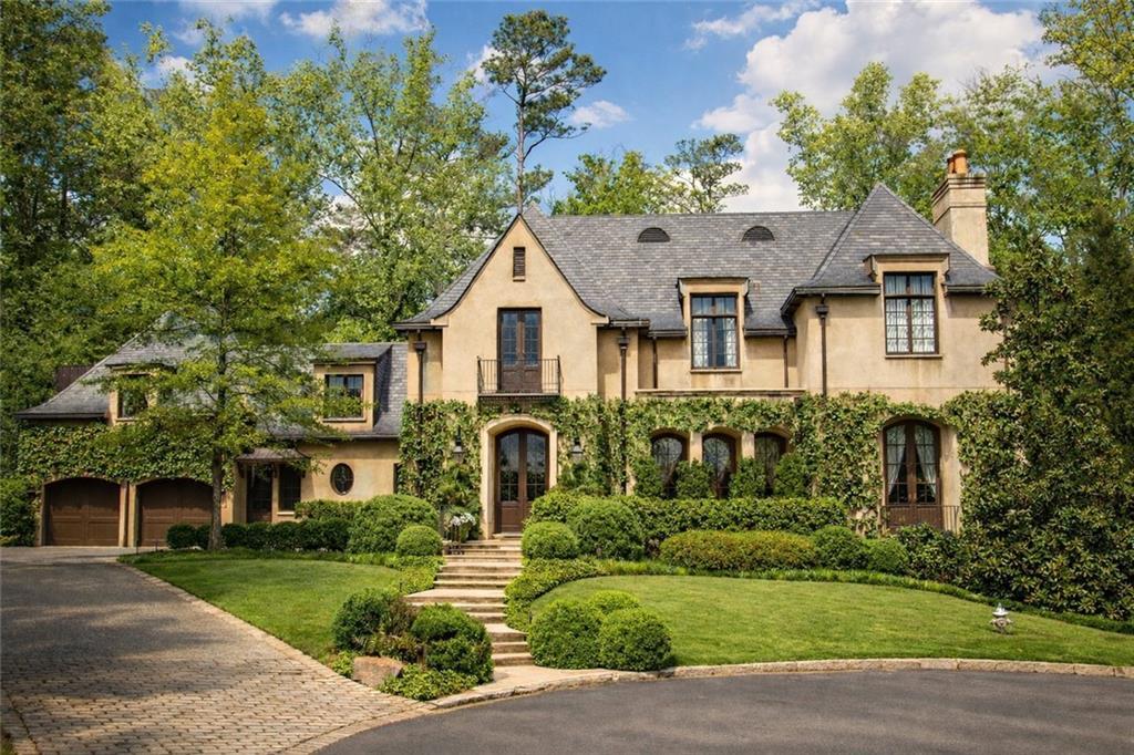 675 W Paces Ferry Unit#10 Rd., Atlanta, GA 30327