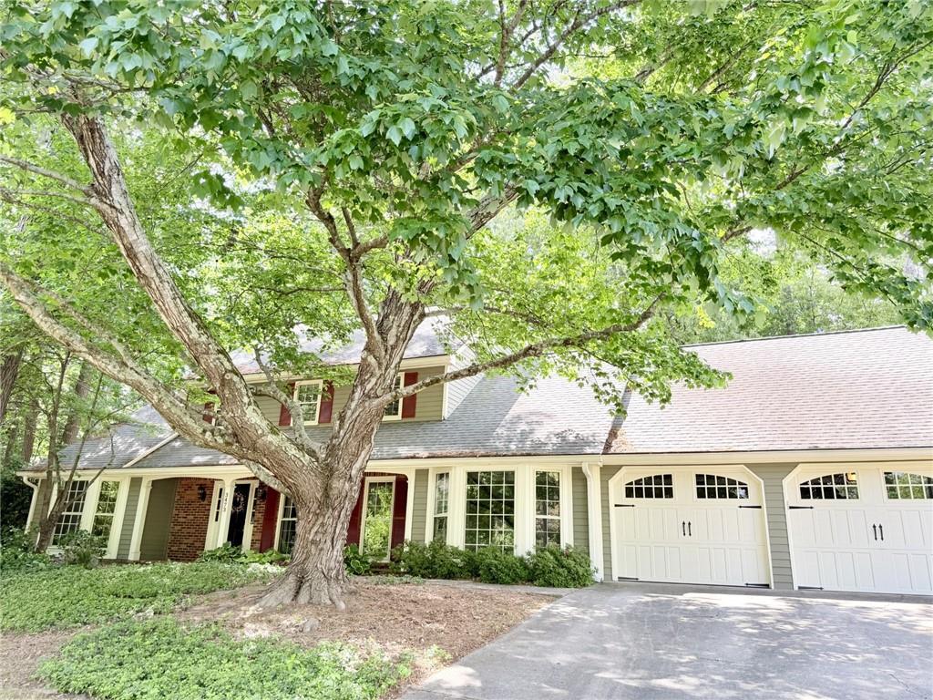 3473 Chastain Lakes Dr., Kennesaw, GA 30144