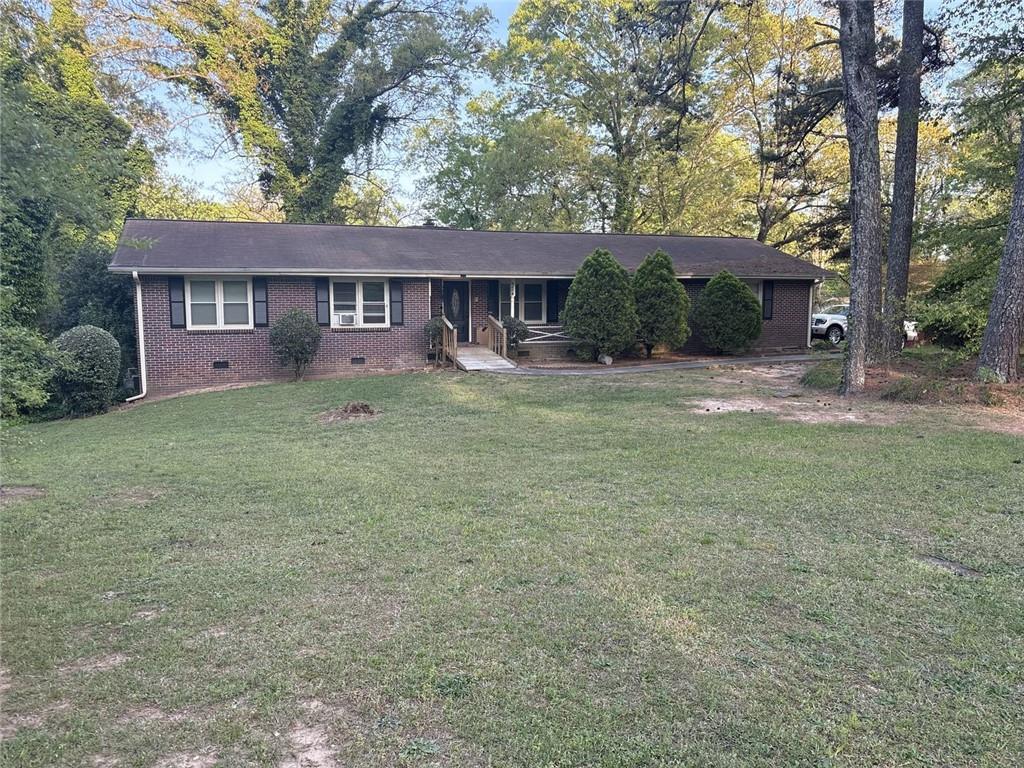 524 Rowland Rd., Stone Mountain, GA 30083