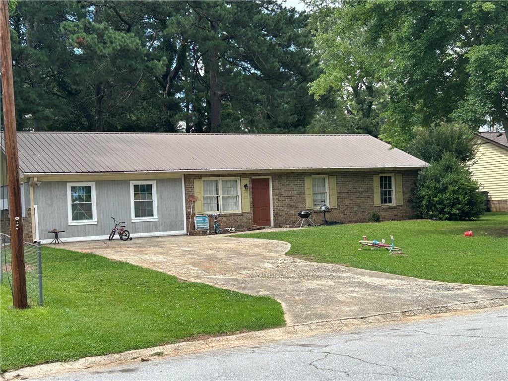 499 Oak Way, Lawrenceville, GA 30046