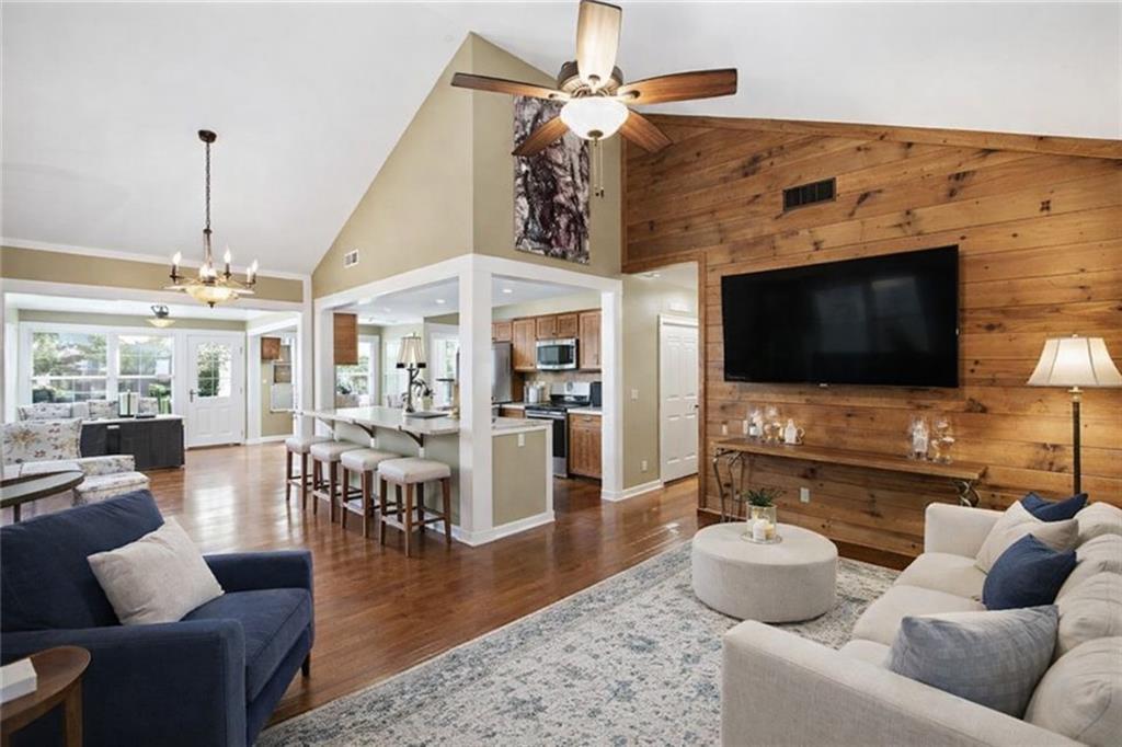 201 Talona Lake Ter., Ellijay, GA 30536