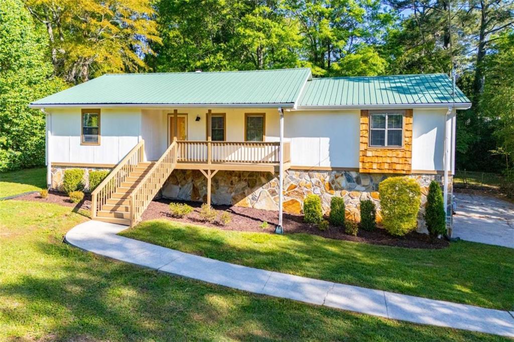 20 Meadowcliff Tr., Carrollton, GA 30116