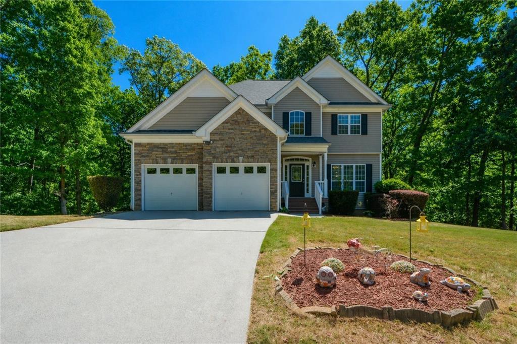 7052 Camp Falls Ct., Winston, GA 30187