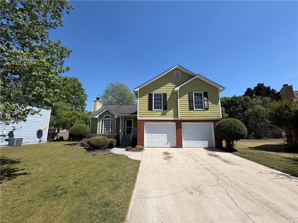 2995 Chesilhurst Ct., Powder Springs, GA 30127