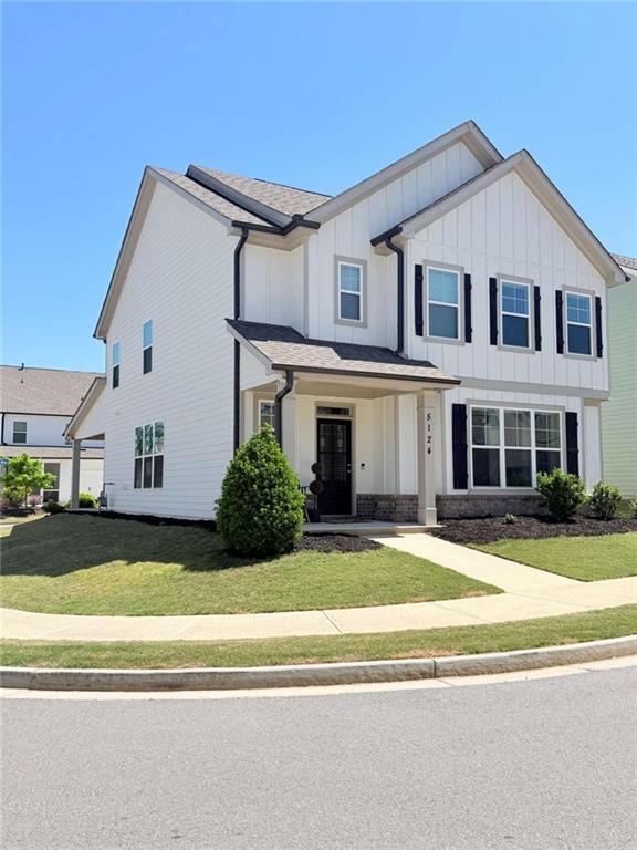 5124 Parkwood Dr., Flowery Branch, GA 30542