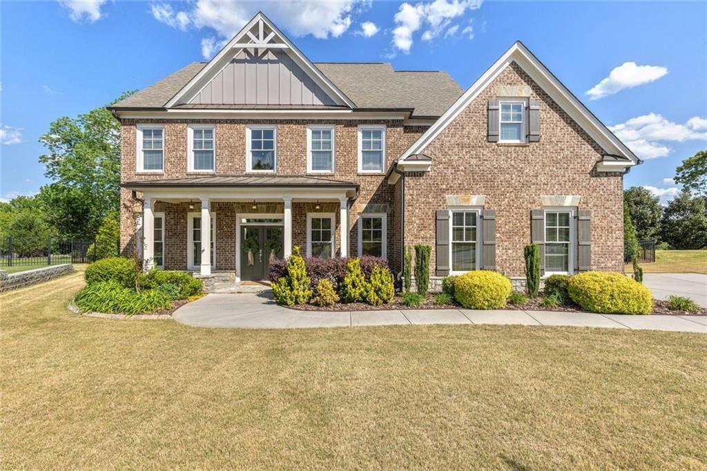 988 Woodtrace Ln., Auburn, GA 30011