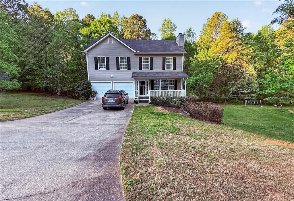 172 Lena Ln., Dallas, GA 30132