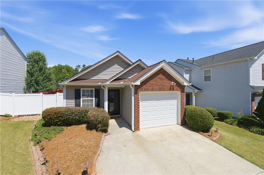 271 Oak Grove Way, Acworth, GA 30102