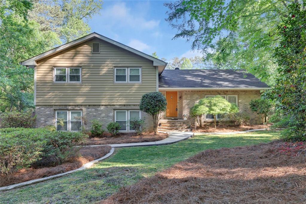 885 Havenridge Dr., Conyers, GA 30094