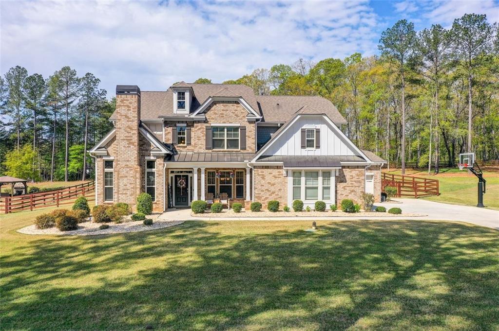 49 Hodges St., Newnan, GA 30263