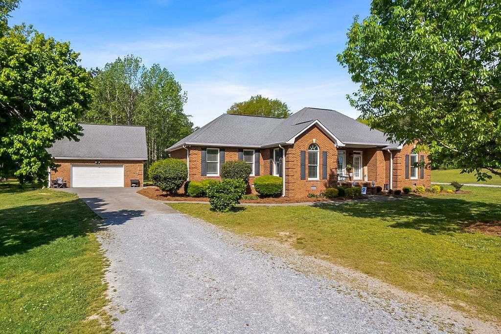 386 Terhune Rd., Rome, GA 30161