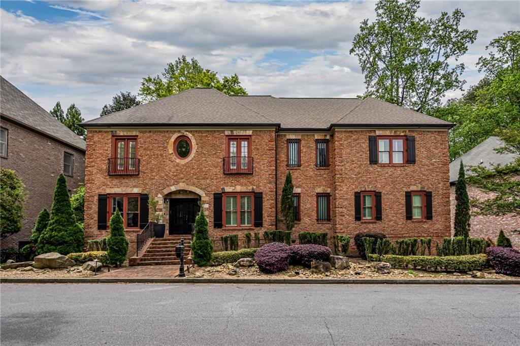 1240 Brookhaven Hideway Ct., Atlanta, GA 30319