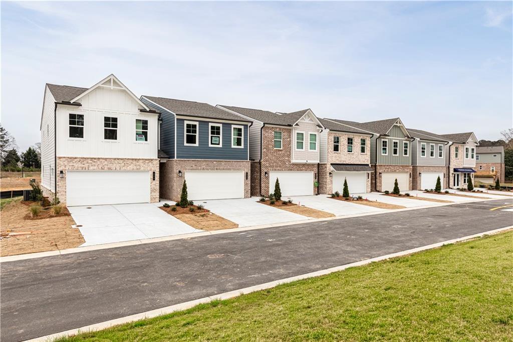 860 Leraes Way, Loganville, GA 30052