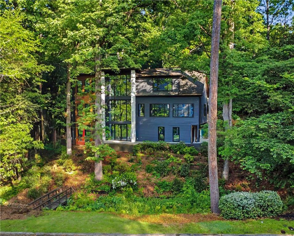 4250 Carmain Dr., Atlanta, GA 30342