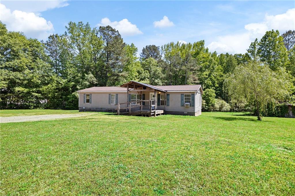 1357 Marshall Fuller Rd., Dallas, GA 30157