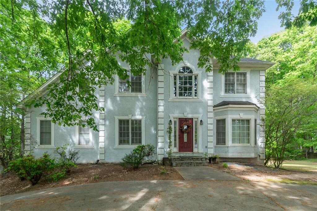 736 Ellison Rd., Tyrone, GA 30290