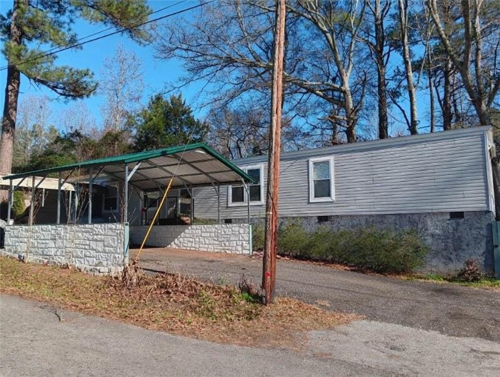 2623 Pineridge Dr., Conyers, GA 30012