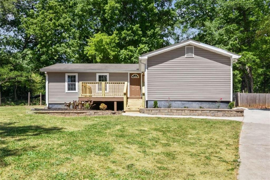 3342 Brookmont Pkwy., Douglasville, GA 30135