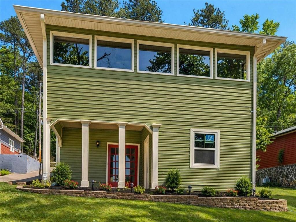 2298 East Lake Dr., Conyers, GA 30012