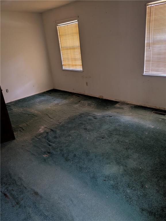 820 Vintonwoods Dr., Forest Park, GA 30297