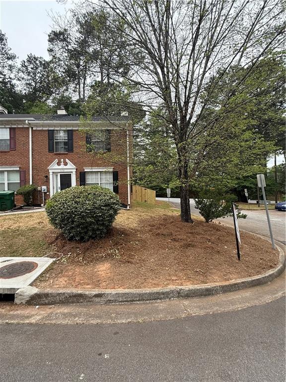 578 Hambrick Sq., Stone Mountain, GA 30083