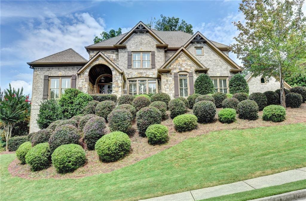 4858 Basingstoke Dr., Suwanee, GA 30024