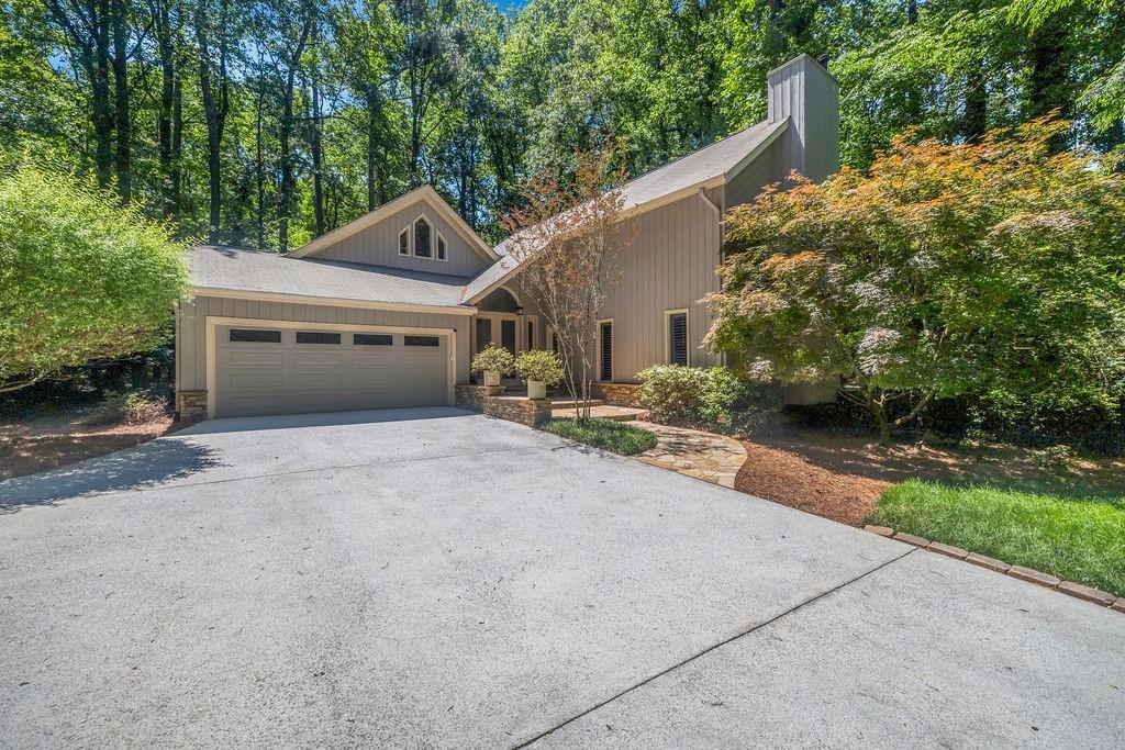 1061 Winding Branch Cir., Dunwoody, GA 30338