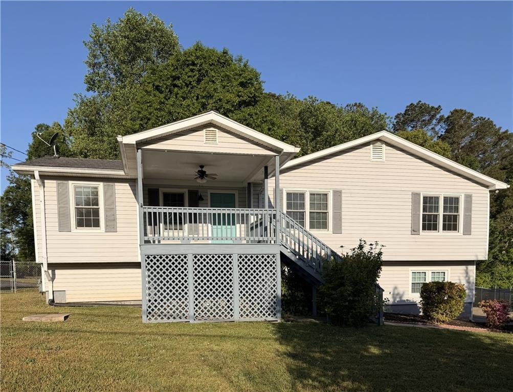 114 Village Ct., Woodstock, GA 30188