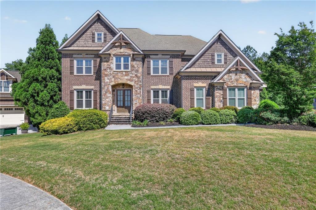 2083 Skybrooke Ln., Hoschton, GA 30548