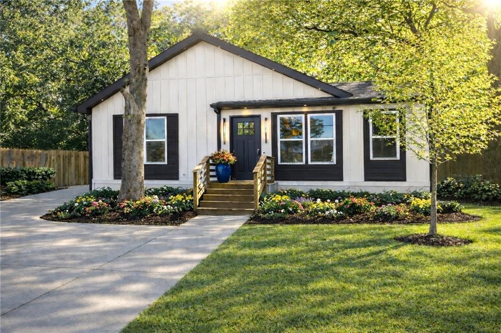 724 Bellemeade Ave., Atlanta, GA 30318