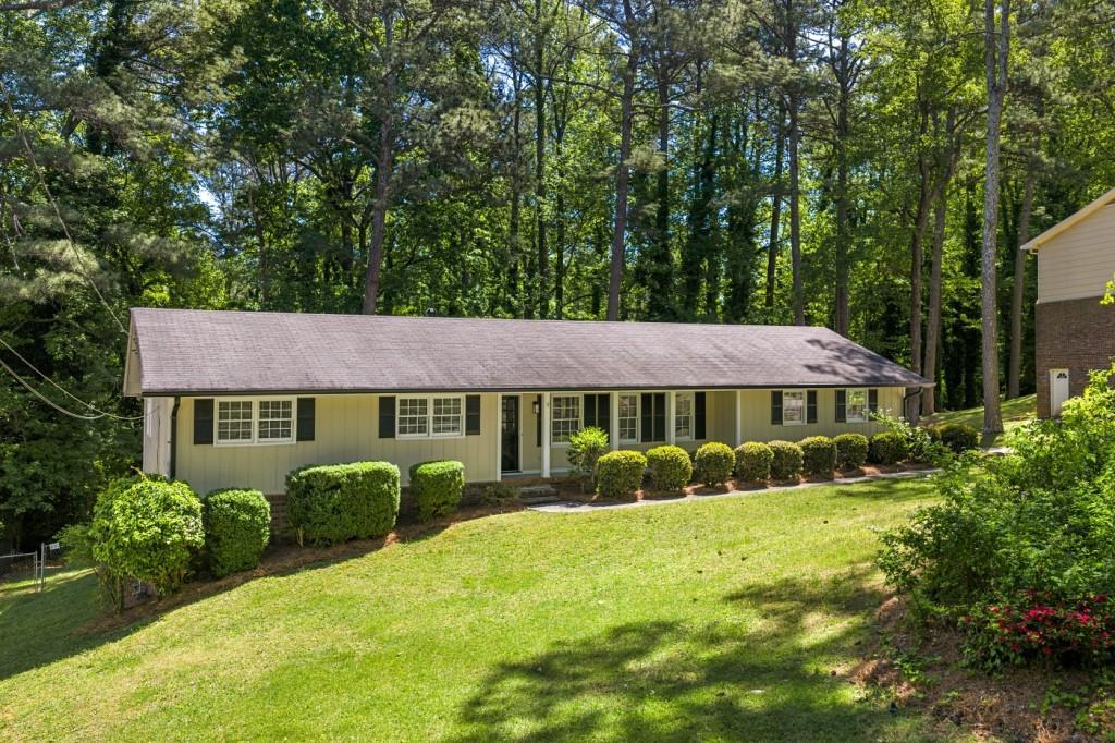 2356 Cambridge St., Snellville, GA 30078