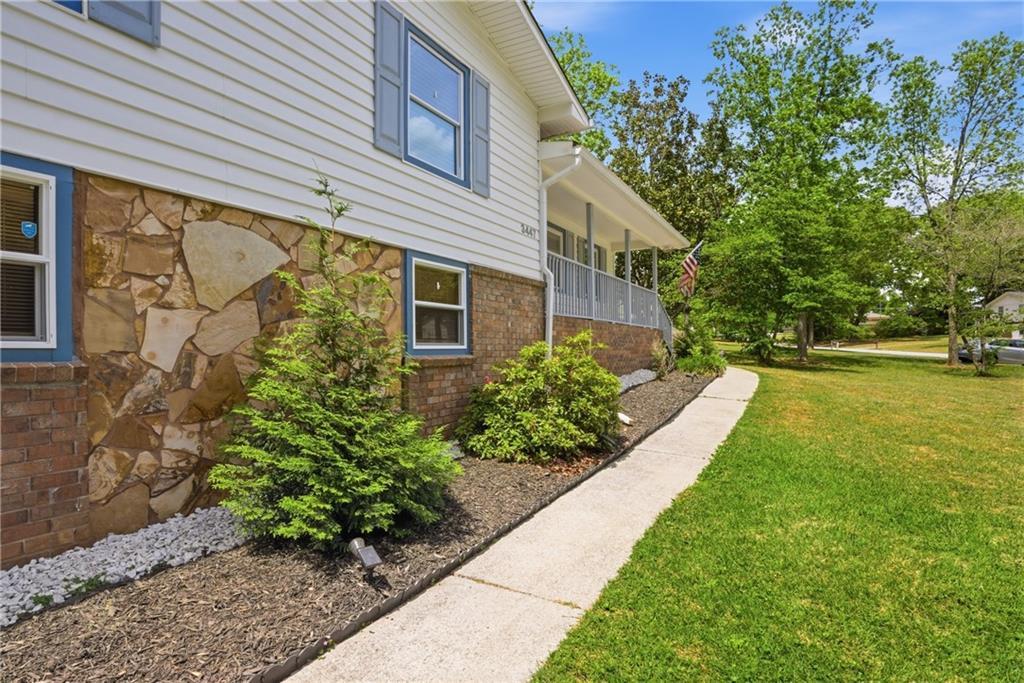 3447 Winston Mason Dr., Snellville, GA 30039