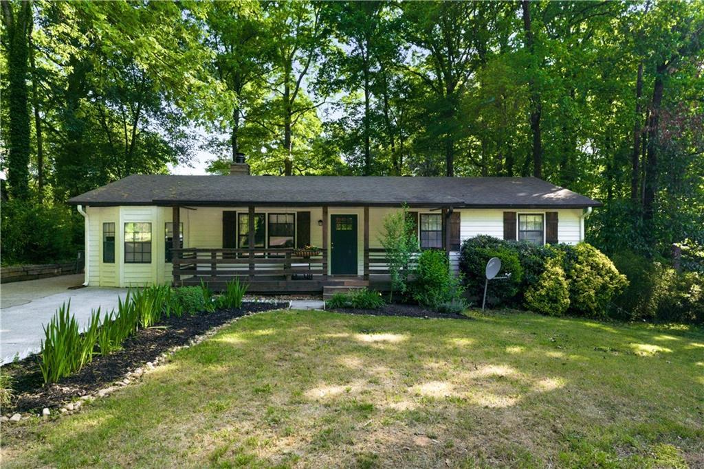 1747 Country Park Way, Lawrenceville, GA 30043