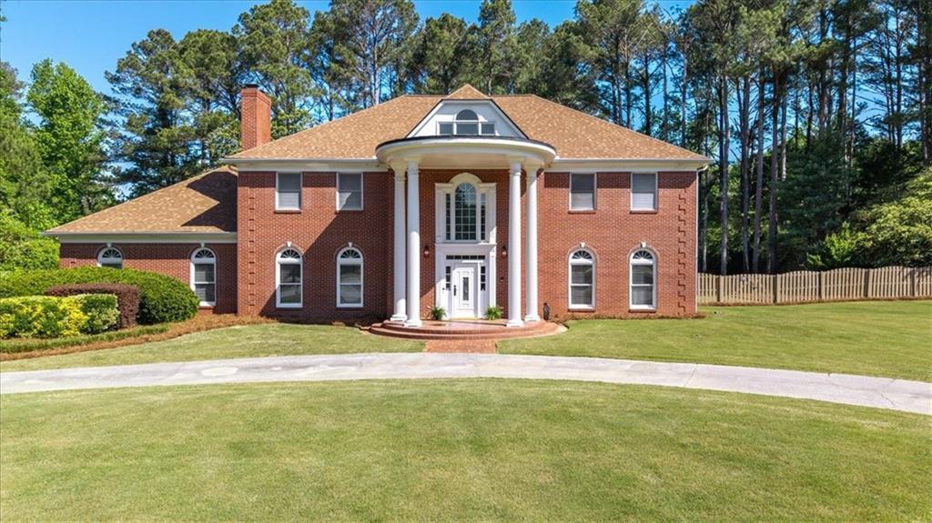 130 Victoria Dr., Fayetteville, GA 30214