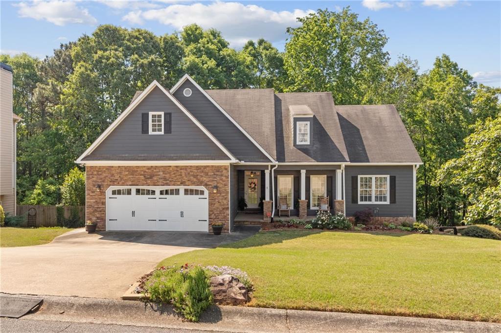 1020 Walnut Creek Dr., Woodstock, GA 30188