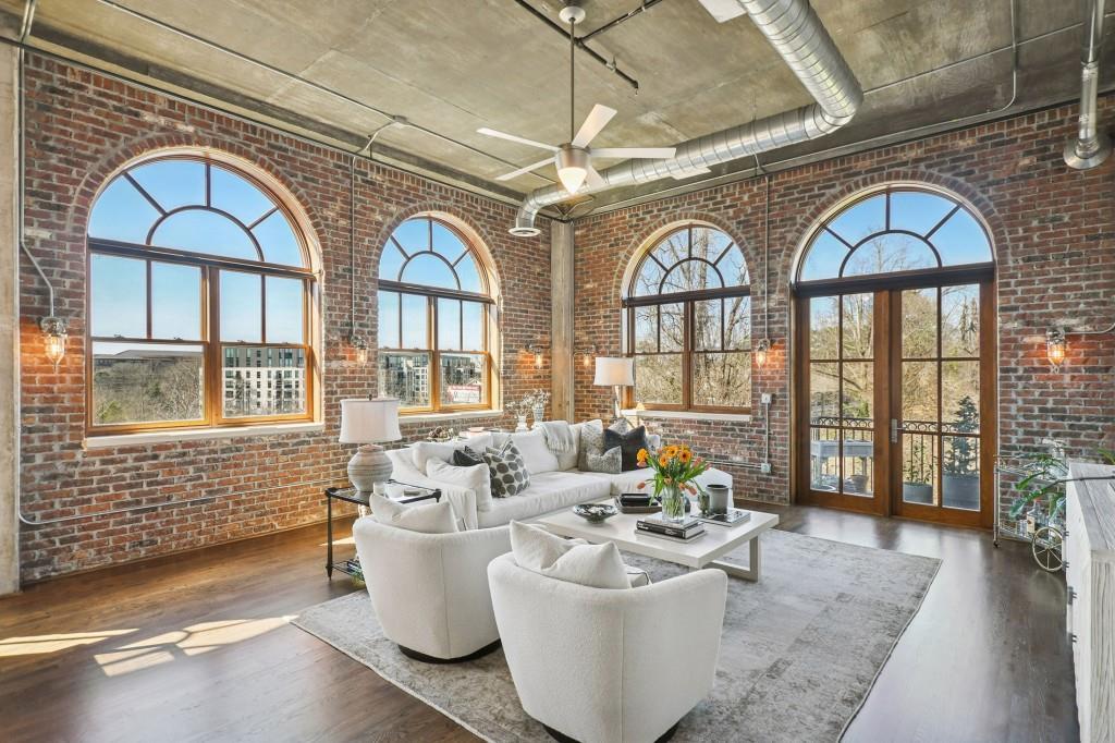 3235 Roswell Rd. #704, Atlanta, GA 30305