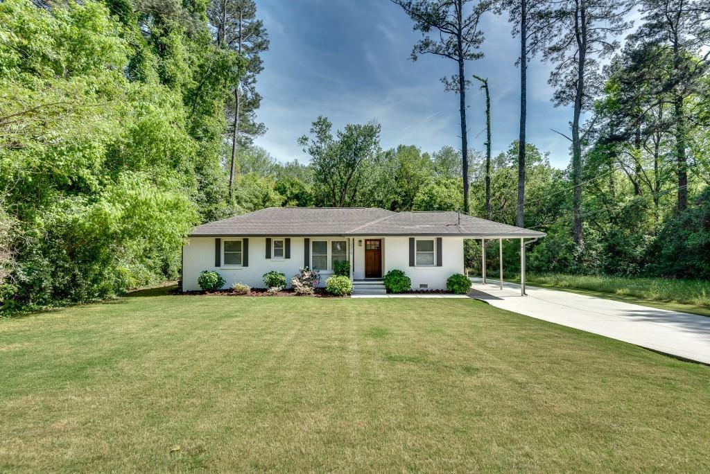 2319 Hunting Valley Dr., Decatur, GA 30033