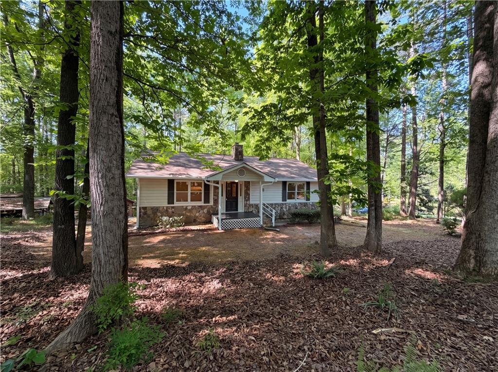 265 Oak Hill Dr., Fayetteville, GA 30214