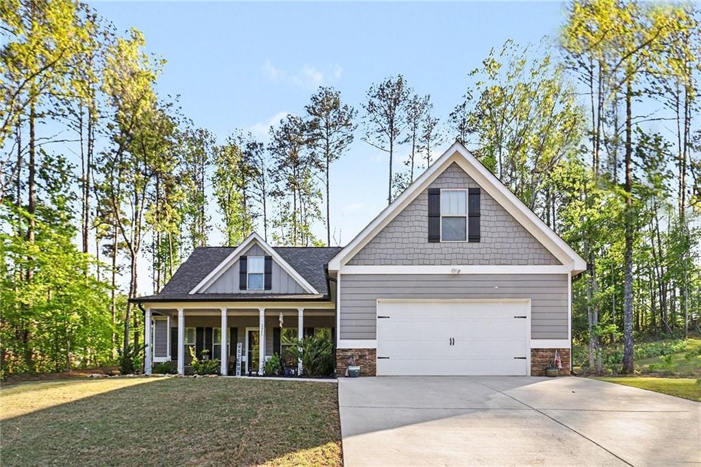 5955 Crowley Dr., Douglasville, GA 30135