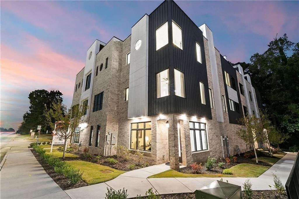 1962 8th St. #5, Chamblee, GA 30341