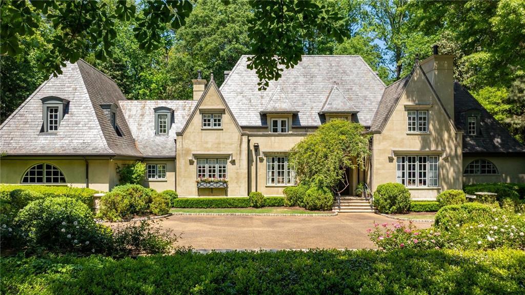 575 Broadland Rd., Atlanta, GA 30327