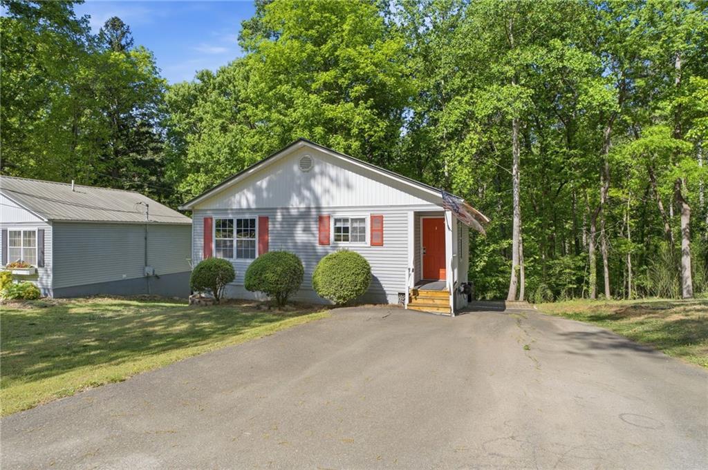 5135 Phoenix St., Cumming, GA 30041