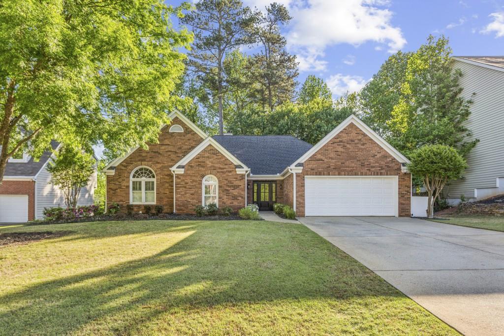 2158 Marne Glen, Kennesaw, GA 30152